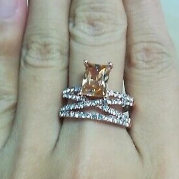 18k Rose Gold Morganite Ring - Picture 8 of 15